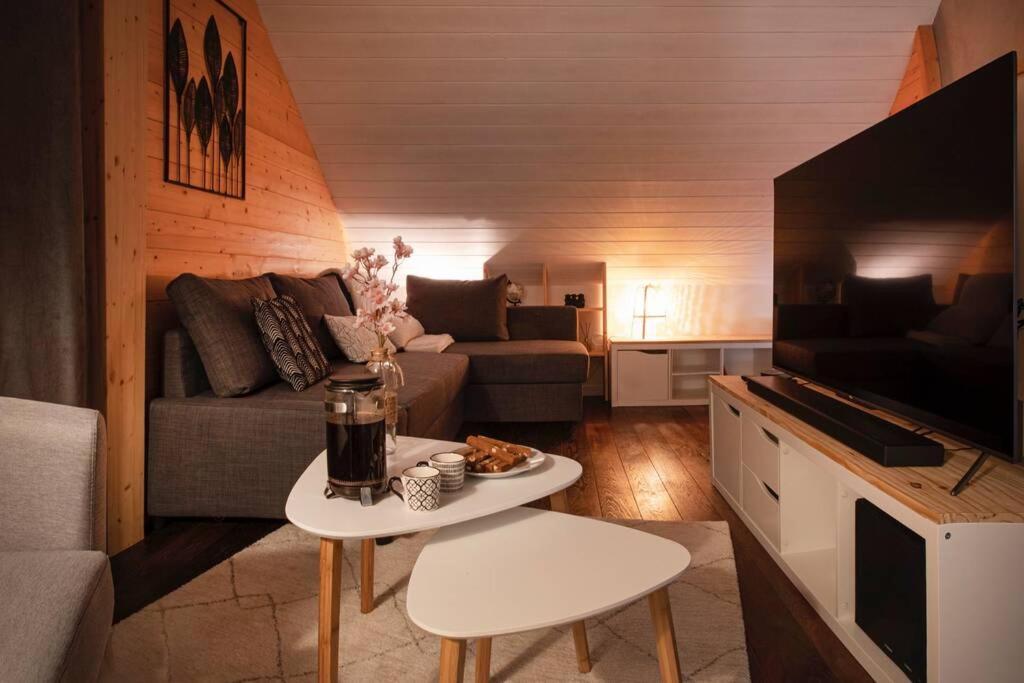 Duplex La Vue Du Lac มาลบุยซอง ภายนอก รูปภาพ